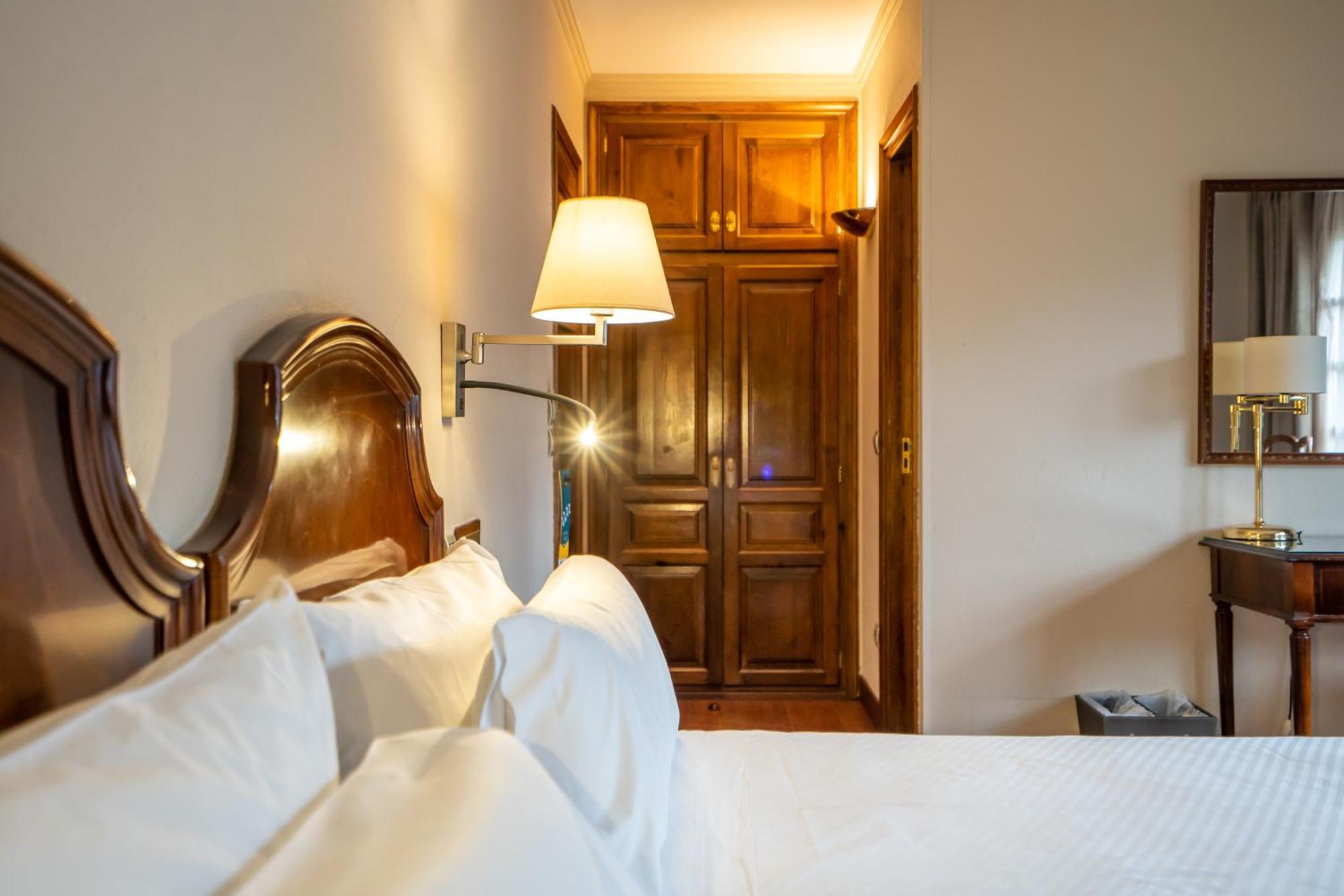 Abba Xalet Suites Hotel Sispony Kültér fotó